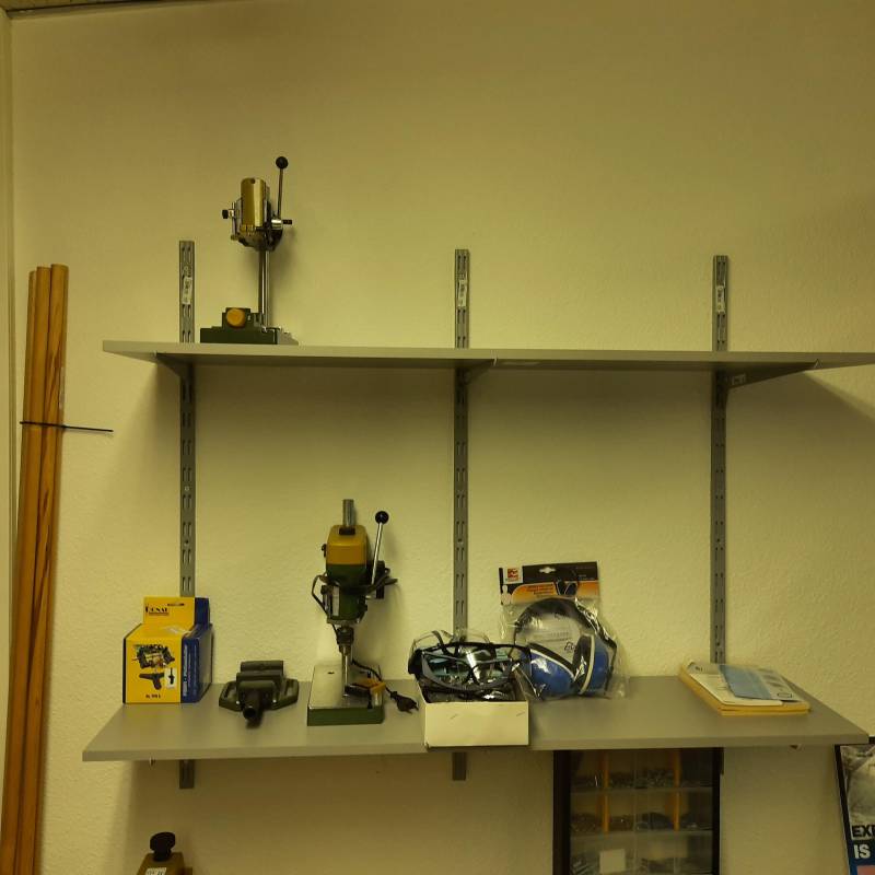 woodworking_shelf.jpg woodworking_shelf.jpg